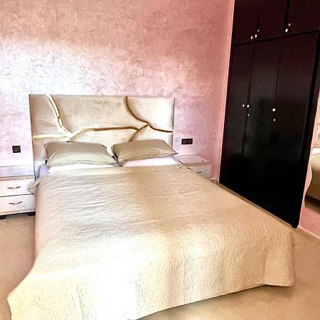 Superbe Appartement Avec Wifi Tangier Bagian luar foto